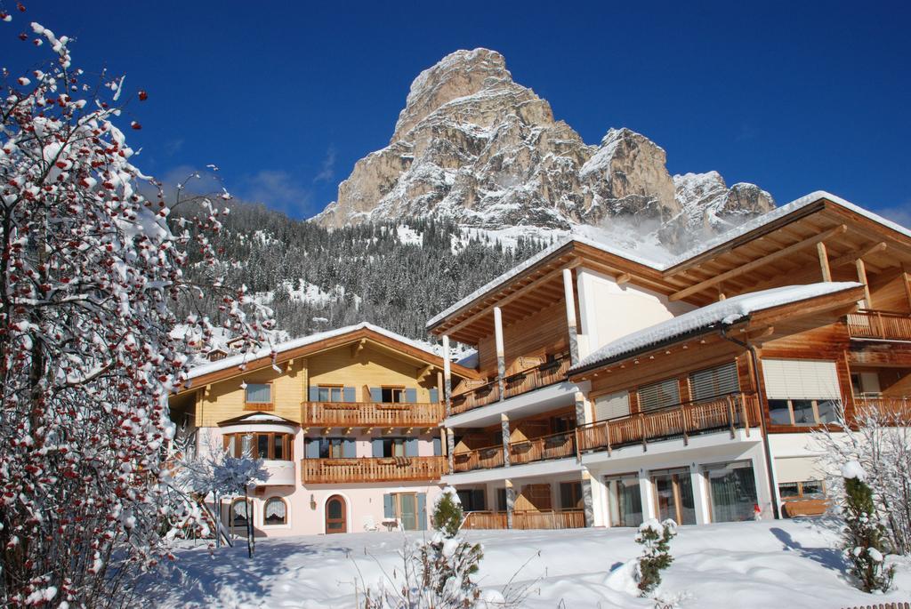 Residence Angelika Corvara In Badia Exterior foto