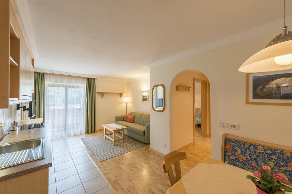 Residence Angelika Corvara In Badia Exterior foto